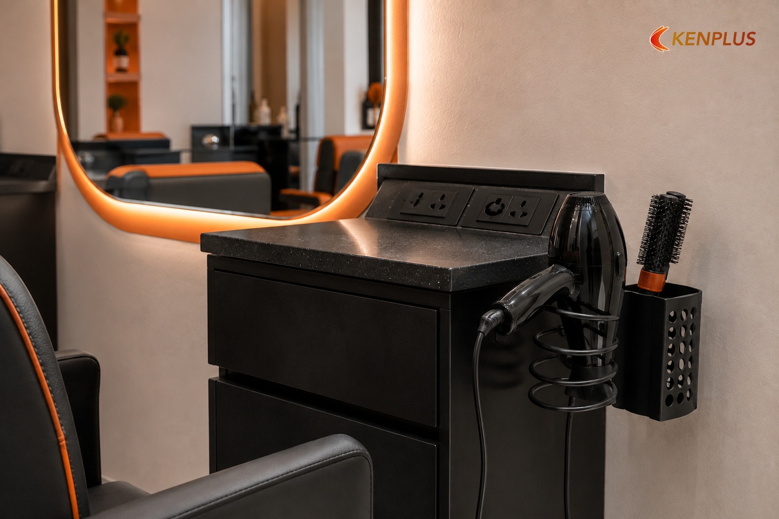 Hệ điện: tính cho máy sấy chạy đồng thời — Chi phí thiết kế salon tóc 50m2