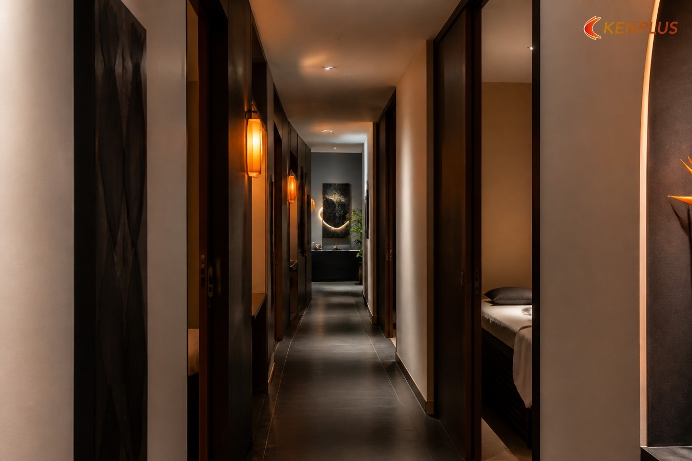 Reception trên mặt tiền 3m — Thiết kế spa trị liệu mặt tiền 3m